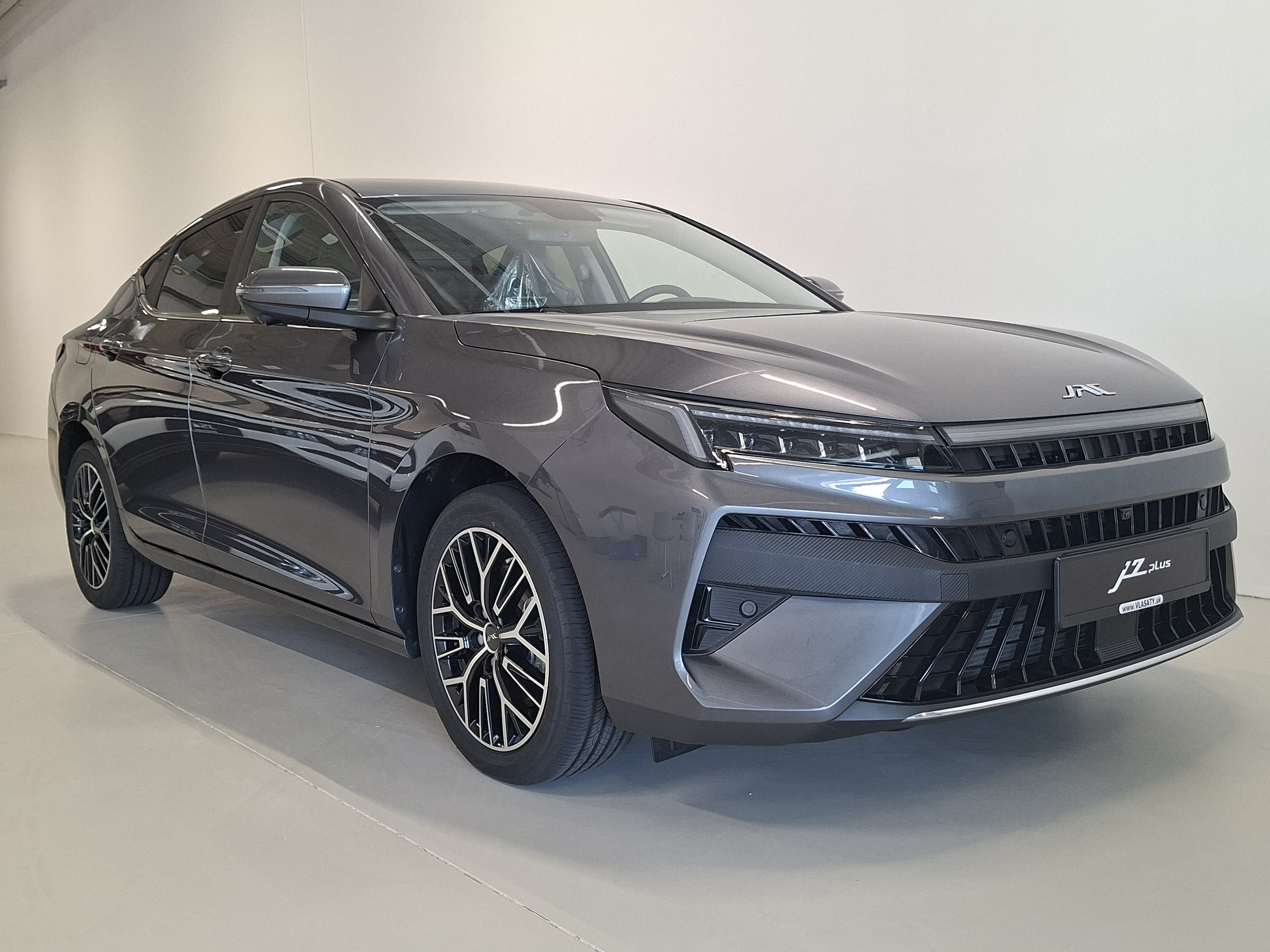 jac J7 PLUS